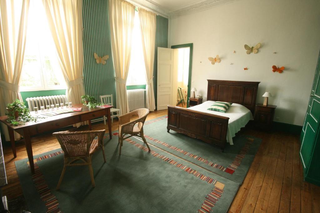 Grand Gite 15 Personnes, 9 Chambres, 100Km De Paris En Exclusivite Septmonts Rom bilde